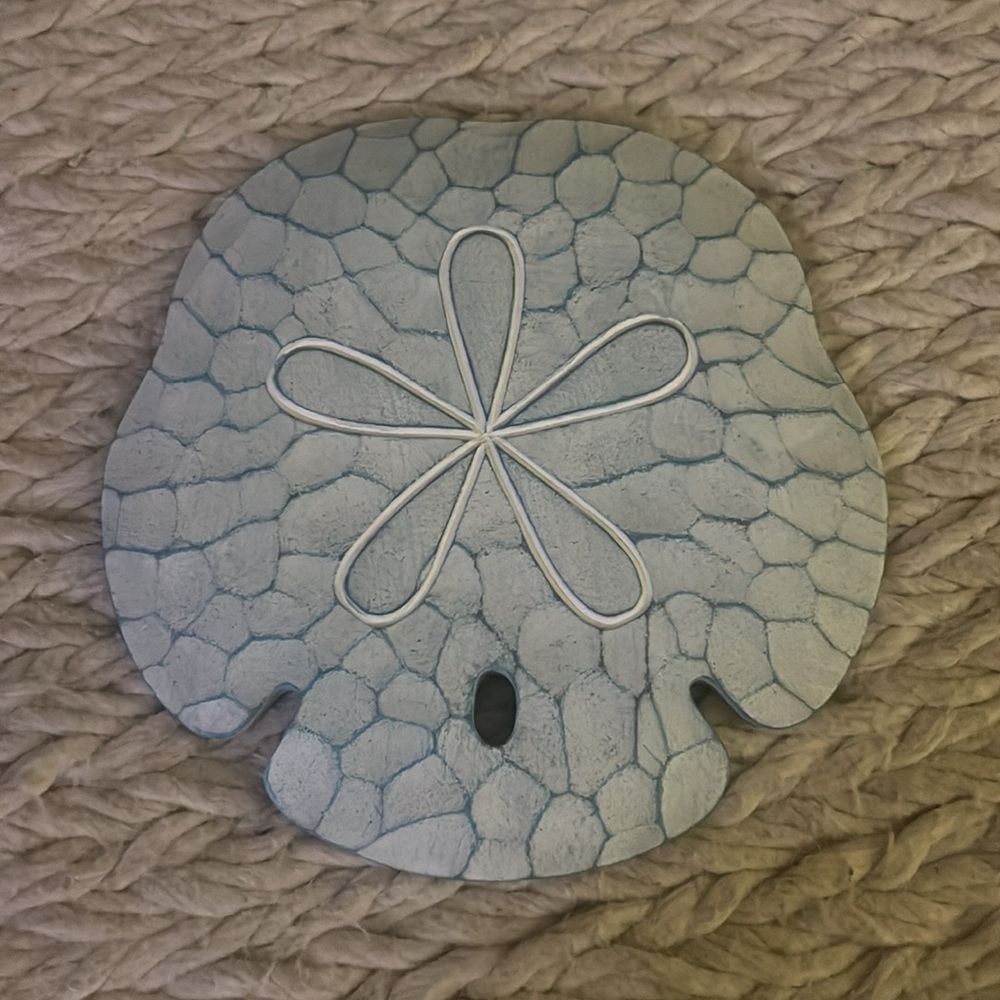 SEASHELL DECOR - Picture 3 of 3